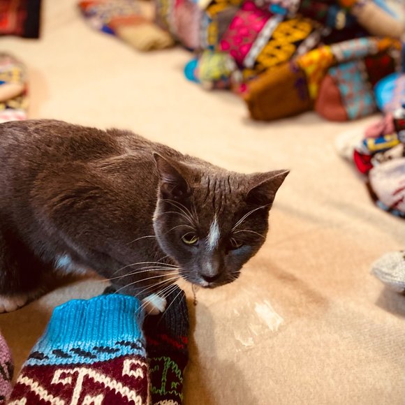 HAND KNITTED SOCKS Christmas Gift For Loved Ones Warm Soft Hand-Made Super Cool - Picture 4 of 8